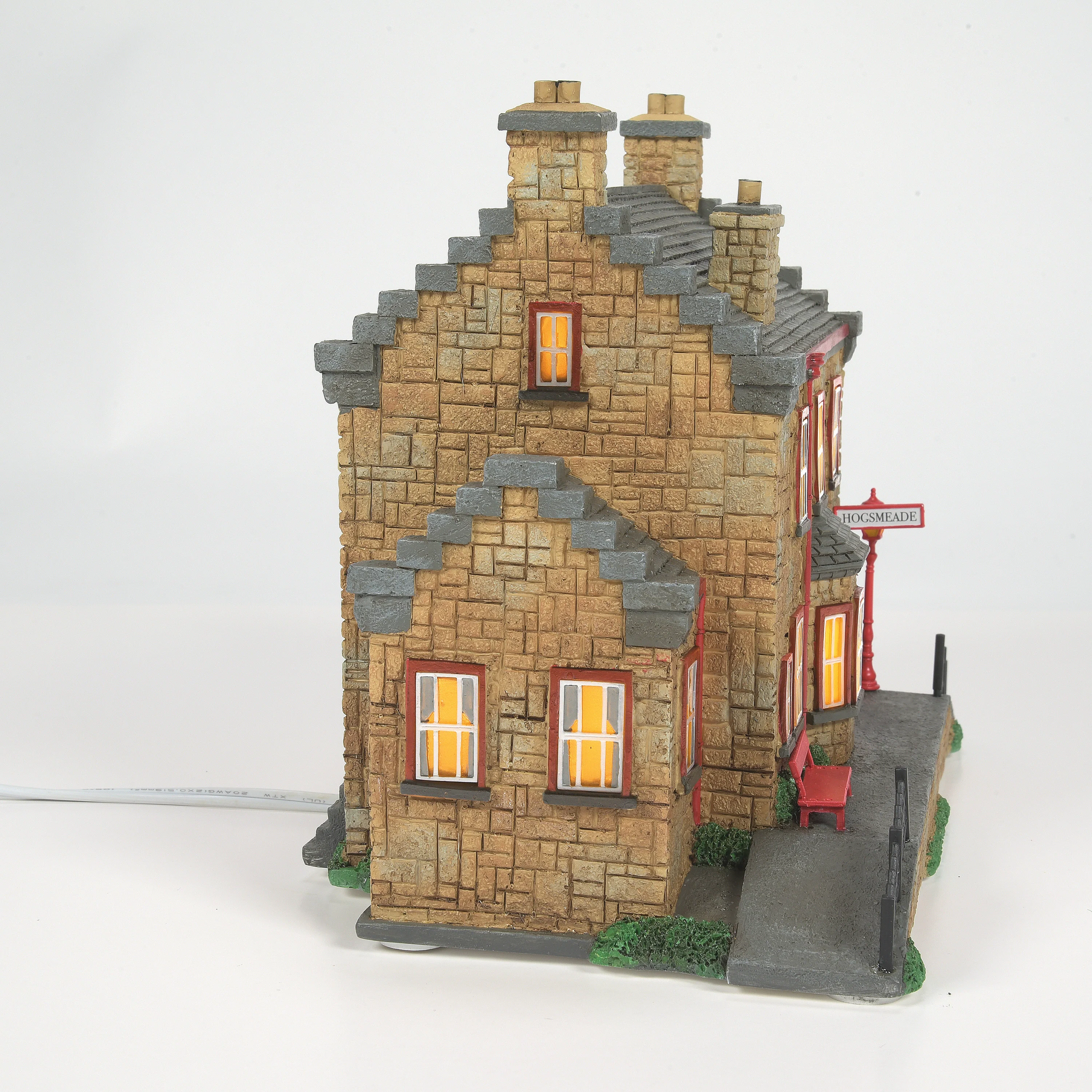 Harry Potter™ Hogsmeade Station - Sculpture - Image 3